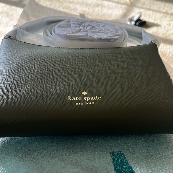kate spade Handbags - Crossbody
Saffiano leather
Seaweed
Kate spade